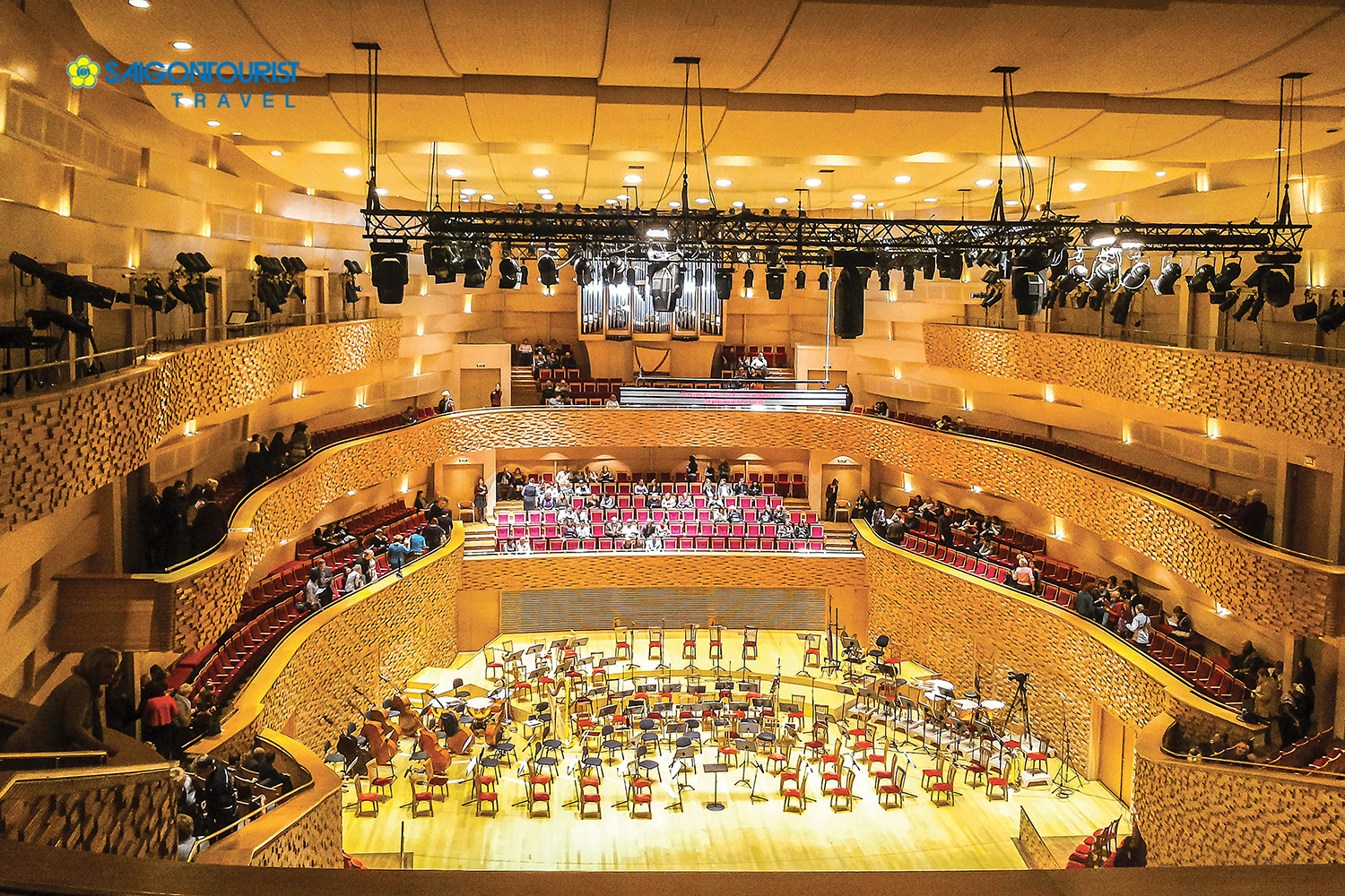 концертный зал в мариинском театре